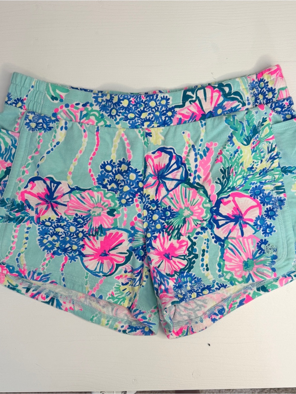 Lilly Pulitzer Aqua Floral Comfy Pull On Shorts Size Small